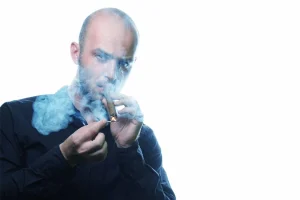 How smoking affects your hair transplant success